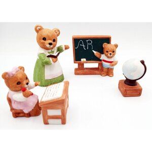 Homco Classroom Bear Figure Set Teacher Students Chalkboard Globe Desk Vintage